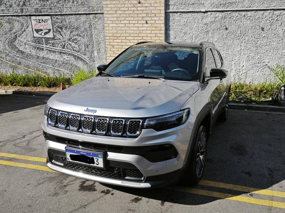 JEEP COMPASS 1.3 T270 TURBO FLEX LIMITED AT6 JEEP COMPASS 1.3 T270 TURBO FLEX LIMITED AT6